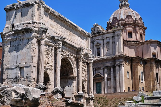 Small Group Colosseum, Roman Forum & Palatine Hill Tour - Late-morning start and audio headsets: the real comfort upgrade