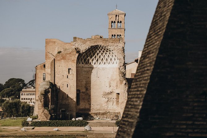 Small-Group Colosseum Tour with Roman Forum & Palatine Hill - Guide quality matters more than people think