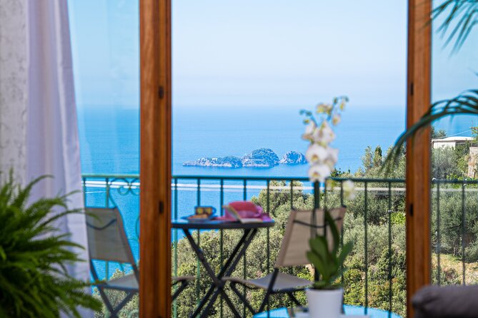 Small-Group Cooking Class in Positano: Gnocchi, Tiramisù & Drinks - Key Things You’ll Notice Right Away