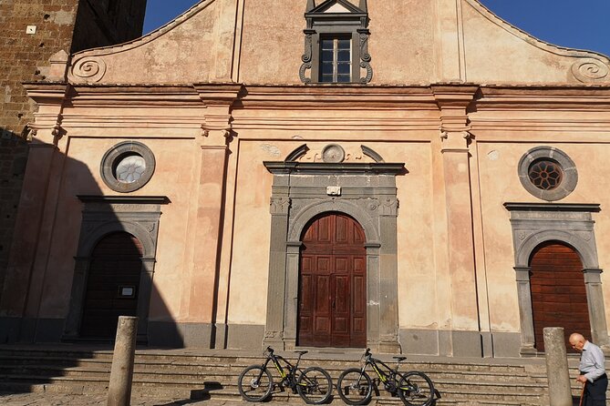 Small Group E-bike Experience from Orvieto to Civita with Lunch - Lunch in Orvieto: the light lunch that actually delivers