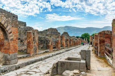 Small-Group Full-Day Pompeii, Positano and Amalfi Coast from Rome - Stop 1: Pompeii Archaeological Park without the stress