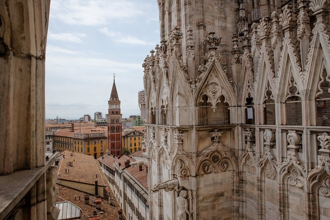 Small Group Milan Cathedral and Terraces Tour with Skip-the-line - Timing, crowds, and how to plan your day in Milan