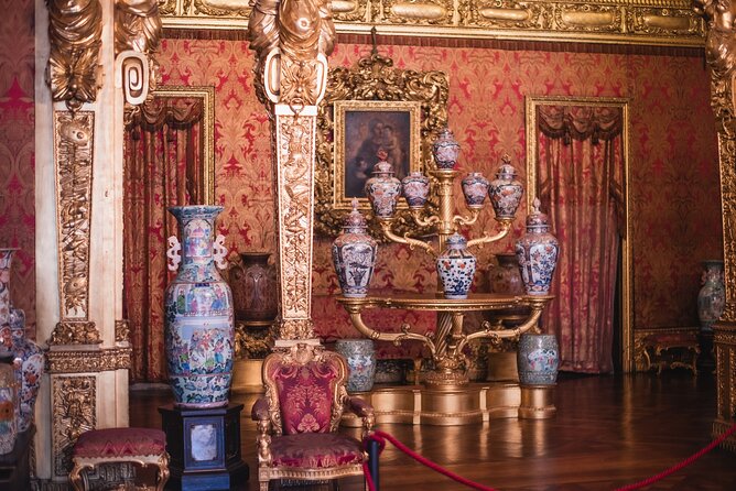 Small-group Royal Palace Skip-the-line Tour - Practical stuff to know before you go