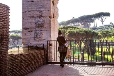 Small Group Tour: Colosseum & Roman Forum with Arena Floor Access - Palatine Hill: where emperors built their world