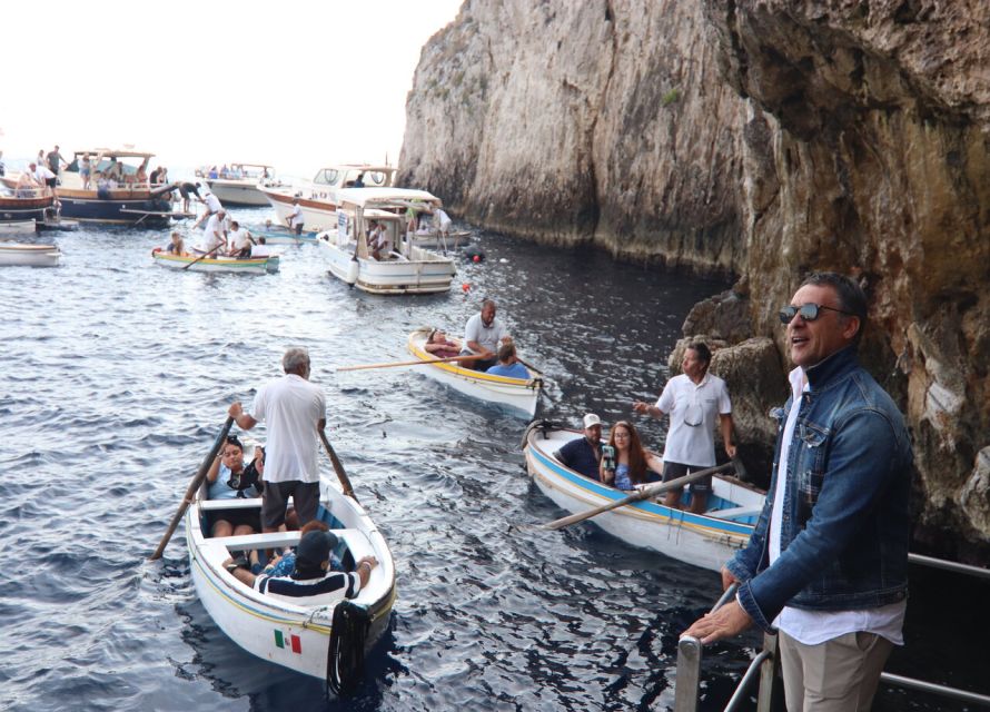 Sorrento: Capri, Anacapri and Blue Grotto Guided Tour - From meeting point to port: how the day actually starts