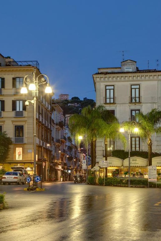 Sorrento: Night time Walking Tour & Limoncello Tasting - Should you book this Sorrento Night Walking Tour?