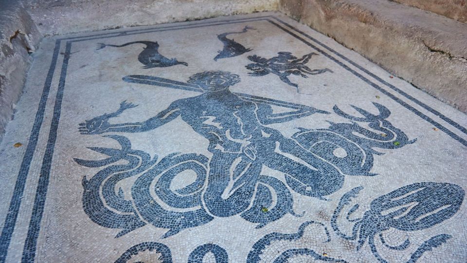 Sorrento: Pompeii & Herculaneum Tour with Skip-the-Line - Views, eruption context, and the human scale of the ruins