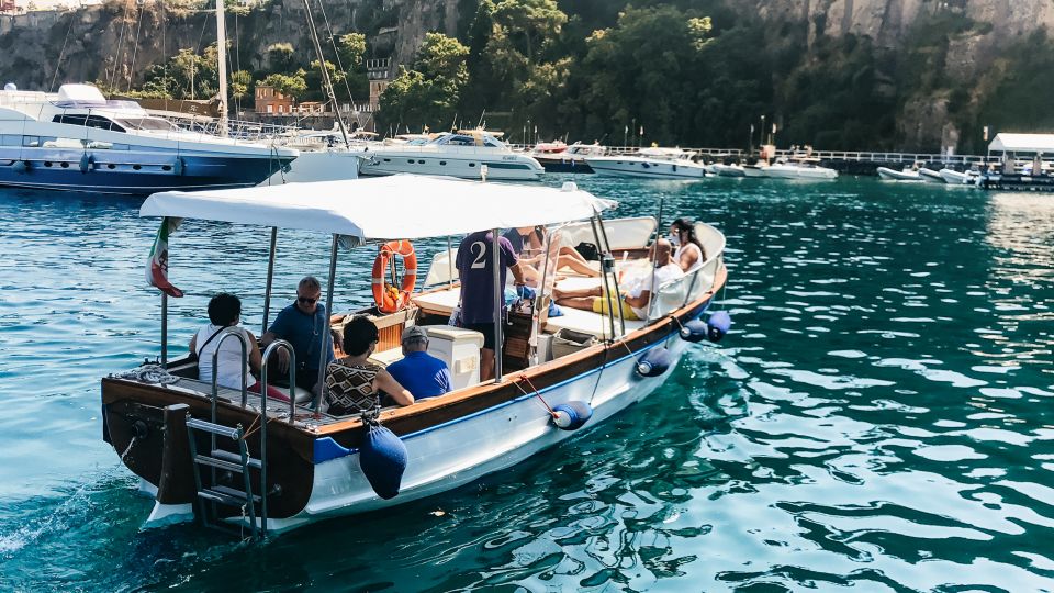 Sorrento: Sightseeing Cruise with Limoncello Tasting - Where You Meet: Antonino Esposito in Marina Piccola