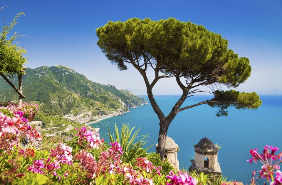 Sorrento: Small Group Tour to Positano, Amalfi and Ravello - A practical way to see the Amalfi Coast without the stress