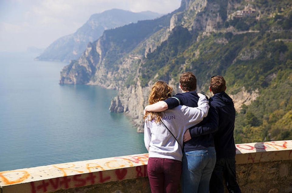 Sorrento: Small Group Tour to Positano, Amalfi and Ravello - The included lunch: what you’ll actually eat and why it helps