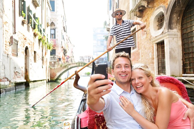 St. Mark’s Basilica Guided Tour with Venice Canals Gondola Ride - St. Mark’s Basilica: what the fast-track access buys you inside