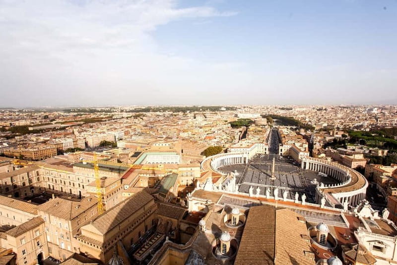 St Peter's Basilica Express Guided Tour with Dome Climb - St Peter’s Basilica: how the guide story helps you see more
