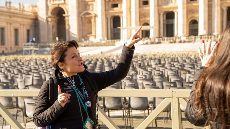 St. Peter's Dome Climb, Basilica and Vatacombs Tour - Key moments that make this tour worth your time