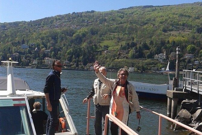 Stresa: 1-Day 3 Borromean Islands Hop-On Hop-Off Boat Tour - Price vs. Extra Costs: What You’ll Pay Beyond the Ferry Ticket