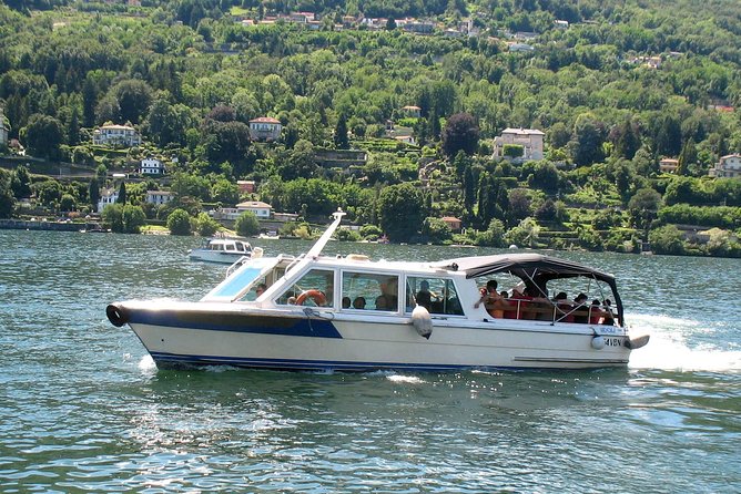Stresa: 1-Day 3 Borromean Islands Hop-On Hop-Off Boat Tour - On-Board Comfort and Practical Tips (What to Bring)