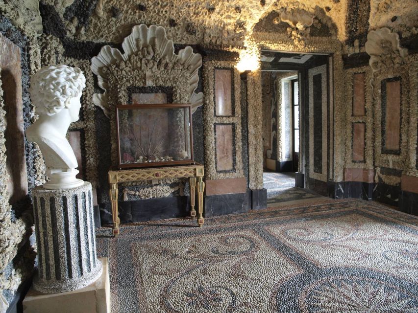 Stresa: Isola Bella Hop-on Hop-off Boat Tour - Key Points at a Glance