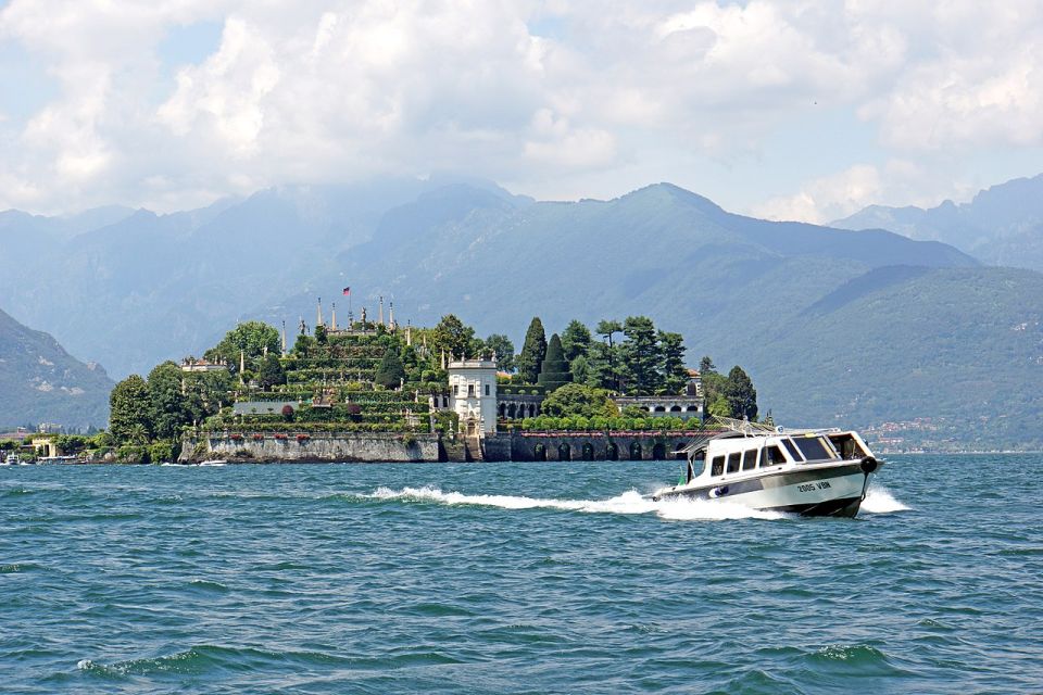 Stresa: Madre & Bella Borromean Islands Boat Trip - Isola Bella: Palace Terraces, Caves, and Italian-Style Shopping