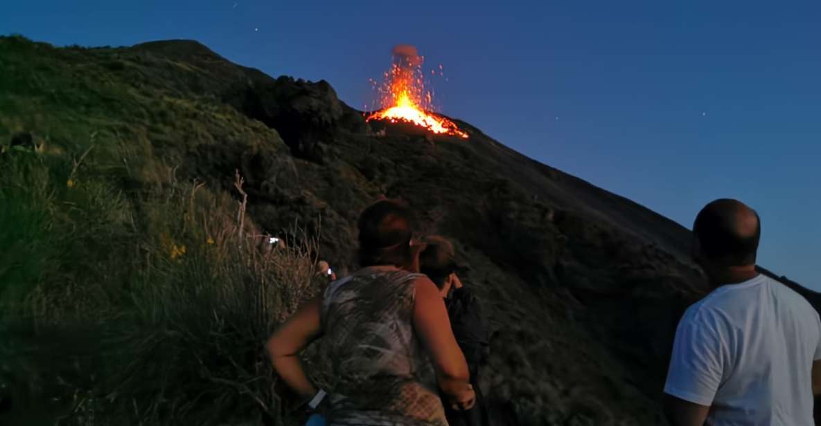 Stromboli: Sunset Trekking at Sciara del Fuoco - The climb to the 400-meter limit: views, stops, and real effort