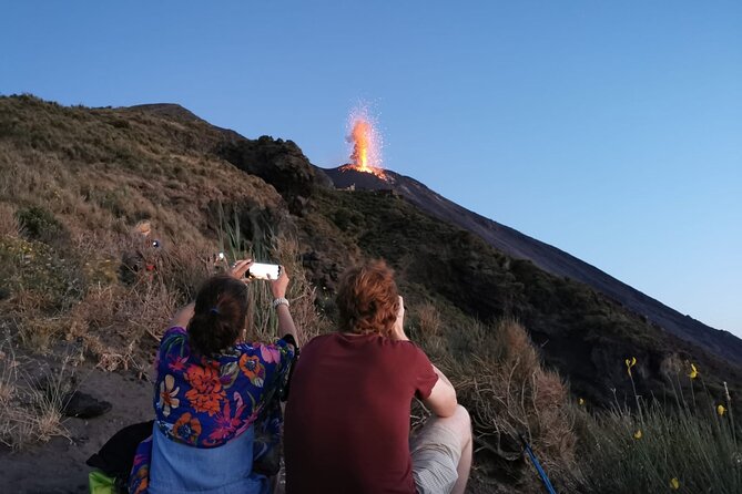 Stromboli: sunset trekking to Sciara del Fuoco - Ashàra - Why this Stromboli sunset trek feels different