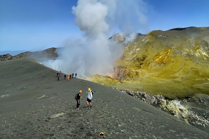 Summit Etna North 3380mt: 4x4 and trekking - Pace, group size, and how to avoid the common frustrations