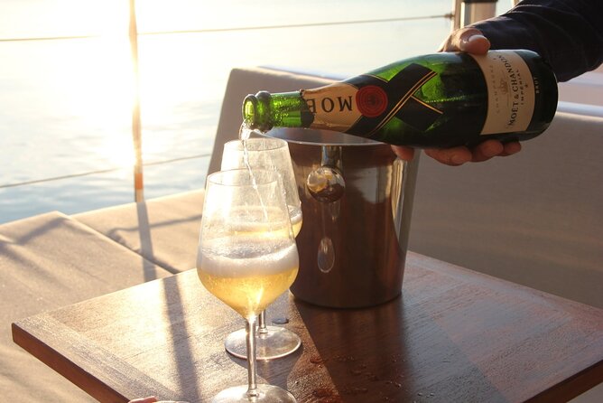 Sunset Jazz Catamaran Cruise with Aperitivo and Live Saxophone - The route: San Marco bay to Giudecca, then Lido and back via Sant’Elena