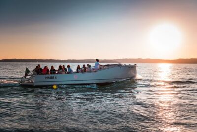 Sunset Tour in Sirmione - Meeting at Garda Tours: Parking and Getting to the Boats