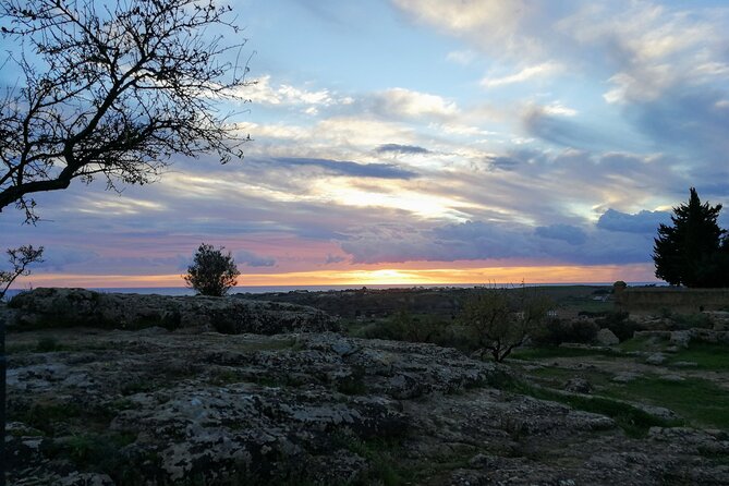 Sunset Tour of the Valley of the Temples - Photos, shoes, and the return walk after dark