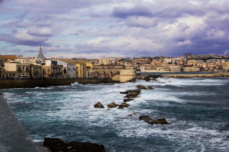 Syracuse: Highlights of Ortigia Guided Walking Tour - Ortigia in Two Hours: A Smart Primer on Syracuse by Foot
