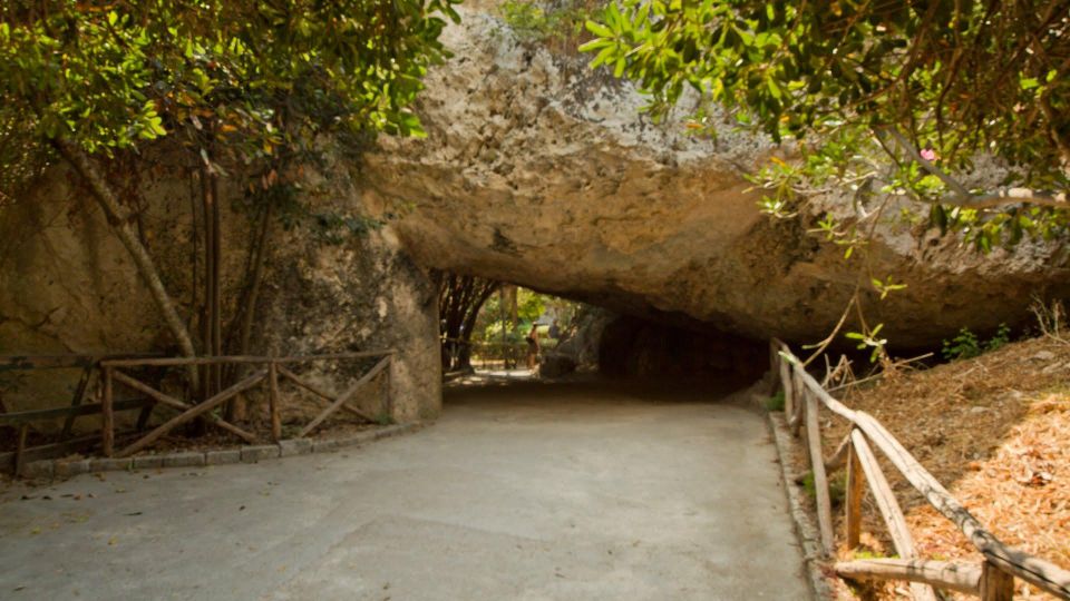 Syracuse: Neapolis and Greek Theater guided tour - Key highlights at a glance