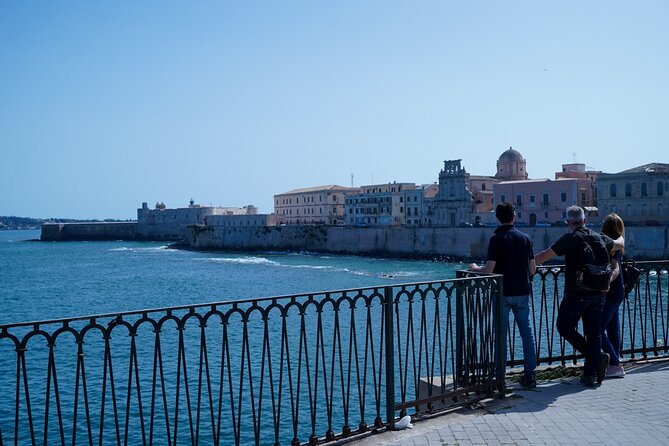 Syracuse, Ortigia and Noto walking tour from Catania - Syracuse Cathedral area and Ortygia’s old core streets