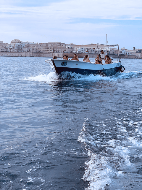 Syracuse: Ortigia and Sea Caves Excursion by Boat - Forte Vigliena Solarium Area: When Swim Time Starts to Matter