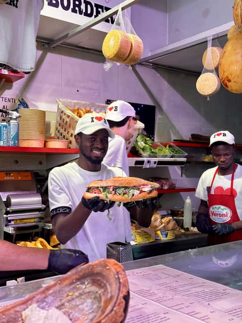 Syracuse: Street Food Walking Tour in Ortigia with Tastings - Arancini and the deep-fried comfort chain: meat, spinach, pistachios, and more
