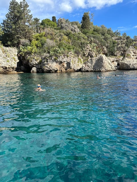 Taormina: Coastline Boat Tour with Aperitif and Snorkeling - Isola Bella: The 30-Minute Anchor Where Snorkeling Happens