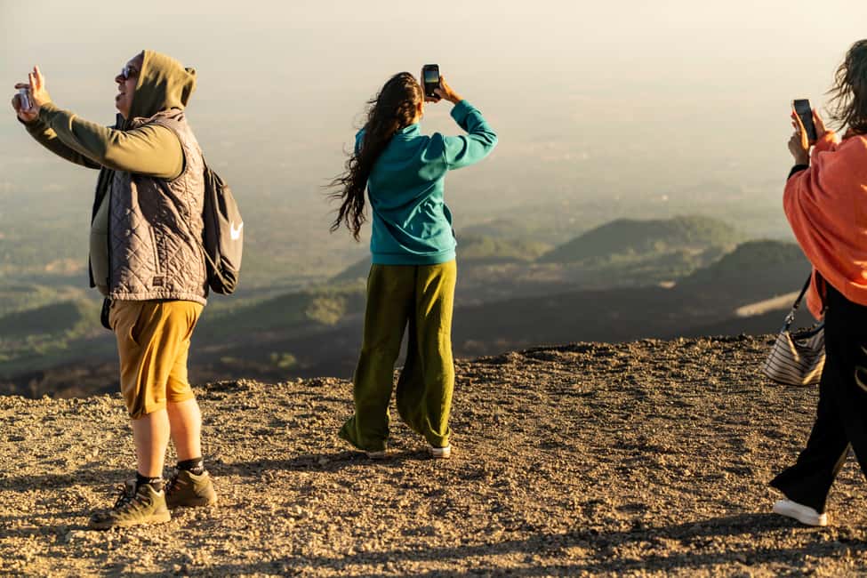 Taormina: Mount Etna Sunset Tour with Cave Visit and Tasting - Winery stop and local tastings before the hike