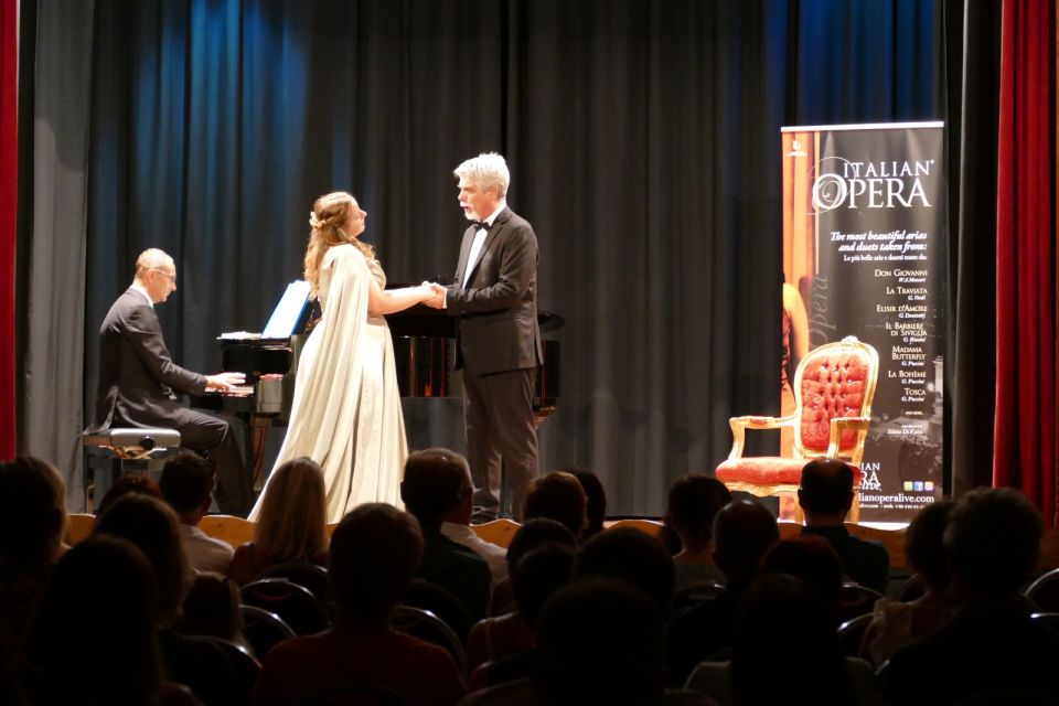 Taormina: Opera Performance in the Nazarena Theater - The show itself: opera favorites in a focused 90-minute format