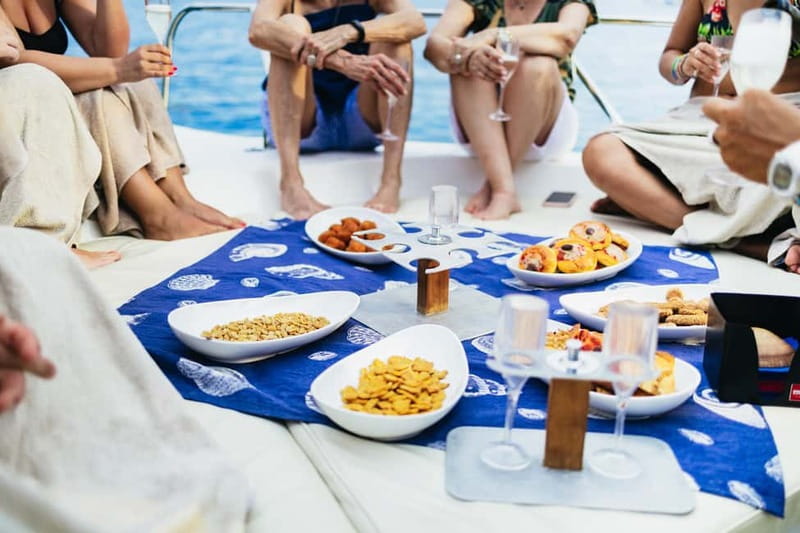 Taormina: Sunset Boat Tour with Dolphin Watching & Aperitif - Dolphin Watching With an 80 Percent Chance