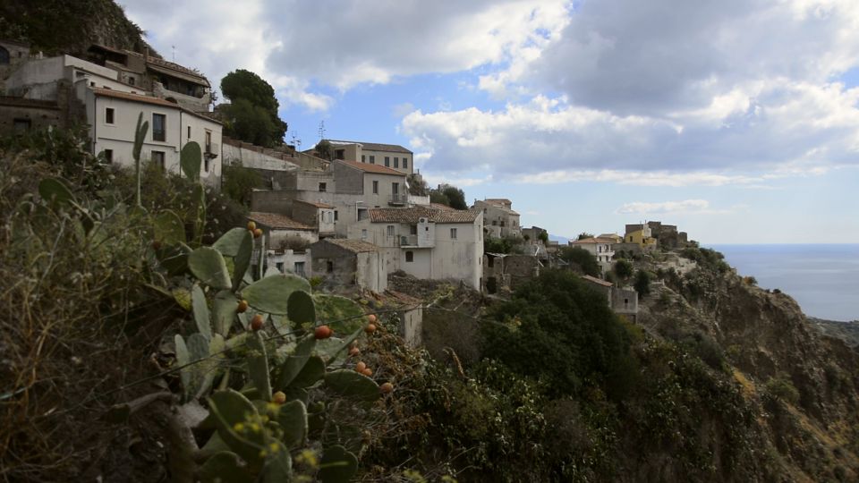 Taormina: The Godfather Film Tour to Savoca and Forza d'Agrò - Pickup from Recanati Bus Terminal and the ride into the hills