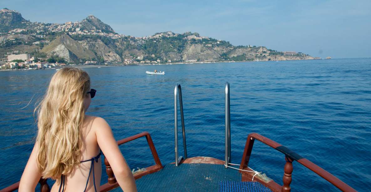 Taormina: White Lotus Tour - Taormina and Giardini Naxos by boat: why this route works