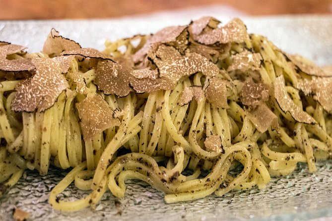 Taste Perugia Food Tour Led by Local - Stop 2: Trattoria Oberdan Perugia for Cheese and Prosciutto
