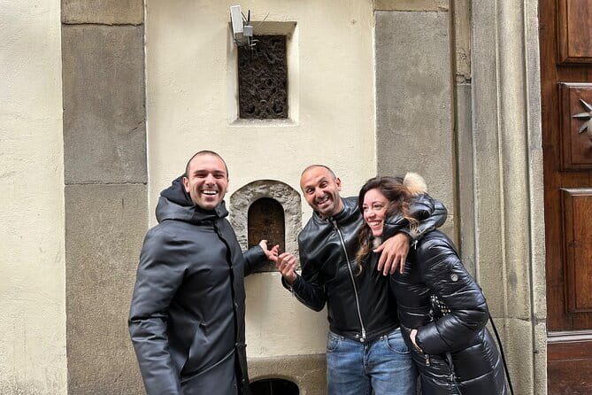 Tasty Florence Street Food with Guided Walking of the City - Mercato Centrale in the Morning: Truffles, Olive Oil, and Market Energy