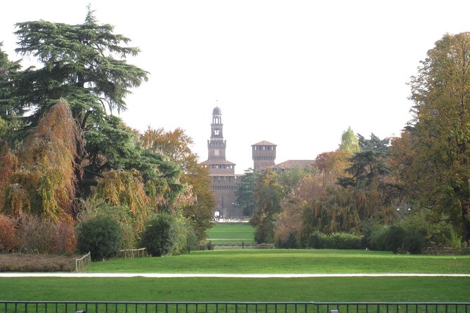 The Last Supper and Sforza Castle Tour - group tour - The Sforza Castle exterior stop: what you’ll see (and what you won’t)