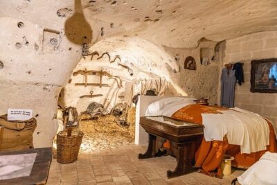 The Sassi of Matera - Walking the center to Piazza Duomo: art, architecture, and purpose