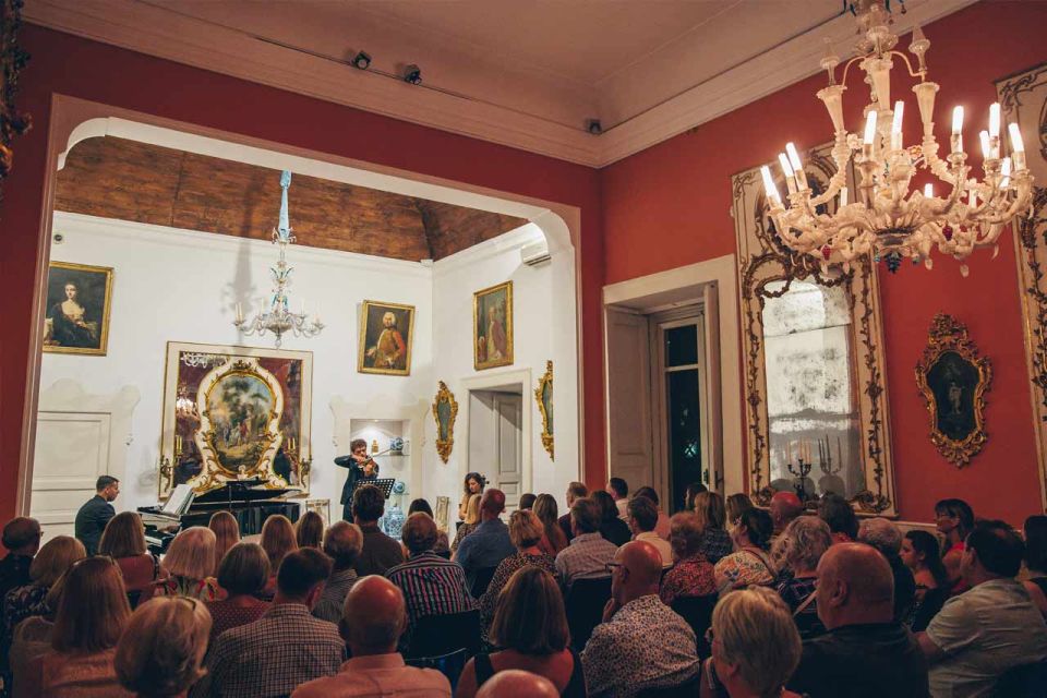 The Three Tenors in Sorrento: Opera Arias, Naples and Songs - Entering Museo Correale di Sorrento: the setting you can actually enjoy