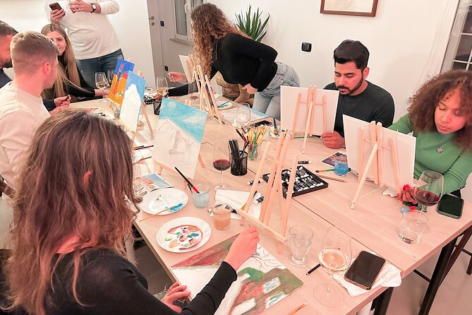 Tipsy Painting Class Rome - Small group size: why up to 10 people changes everything