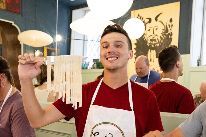 Top Class of Ravioli, Fettuccine and Tiramisu Workshop in Rome - The 3-hour flow: how the class usually moves from dough to dinner