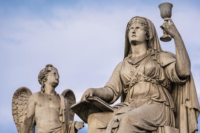 Torino Magica® Evening Tour - Guides and Story Style: From Spooky Lore to Real City Context