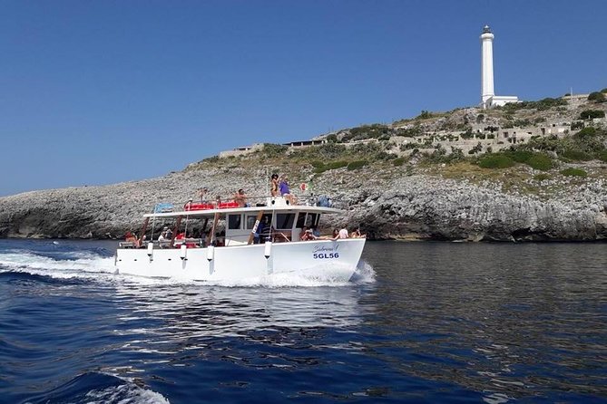 Tour 3h and half visit of all the caves, bathroom stop and aperitif - Apulian Aperitivo Onboard: Friselline, Focaccia, Fruit, and Drinks