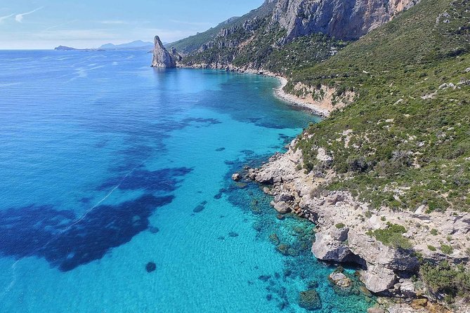 Tour along the coast of Baunei: a unique experience - What the Skipper Adds Beyond the Stops