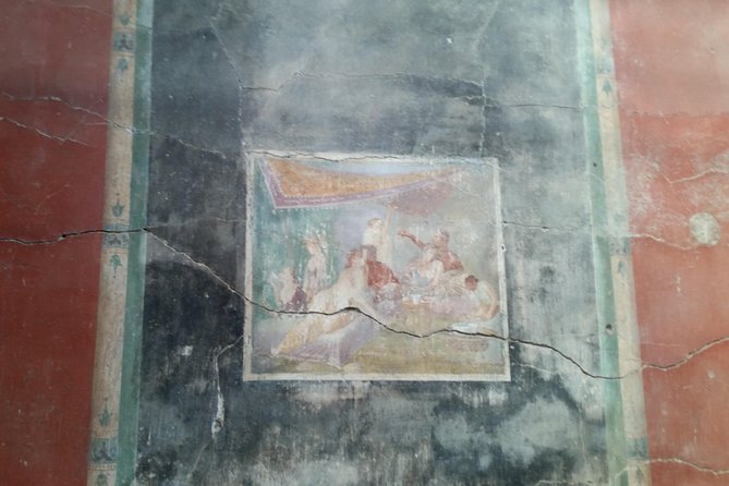Tour in the ruins of Pompeii with an archaeologist - Should You Book This Pompeii Archaeologist Tour?