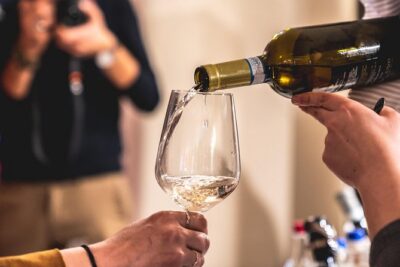 Tour in the Winery and tasting - Four Glasses with Local Pairings: The Tasting Structure That Works